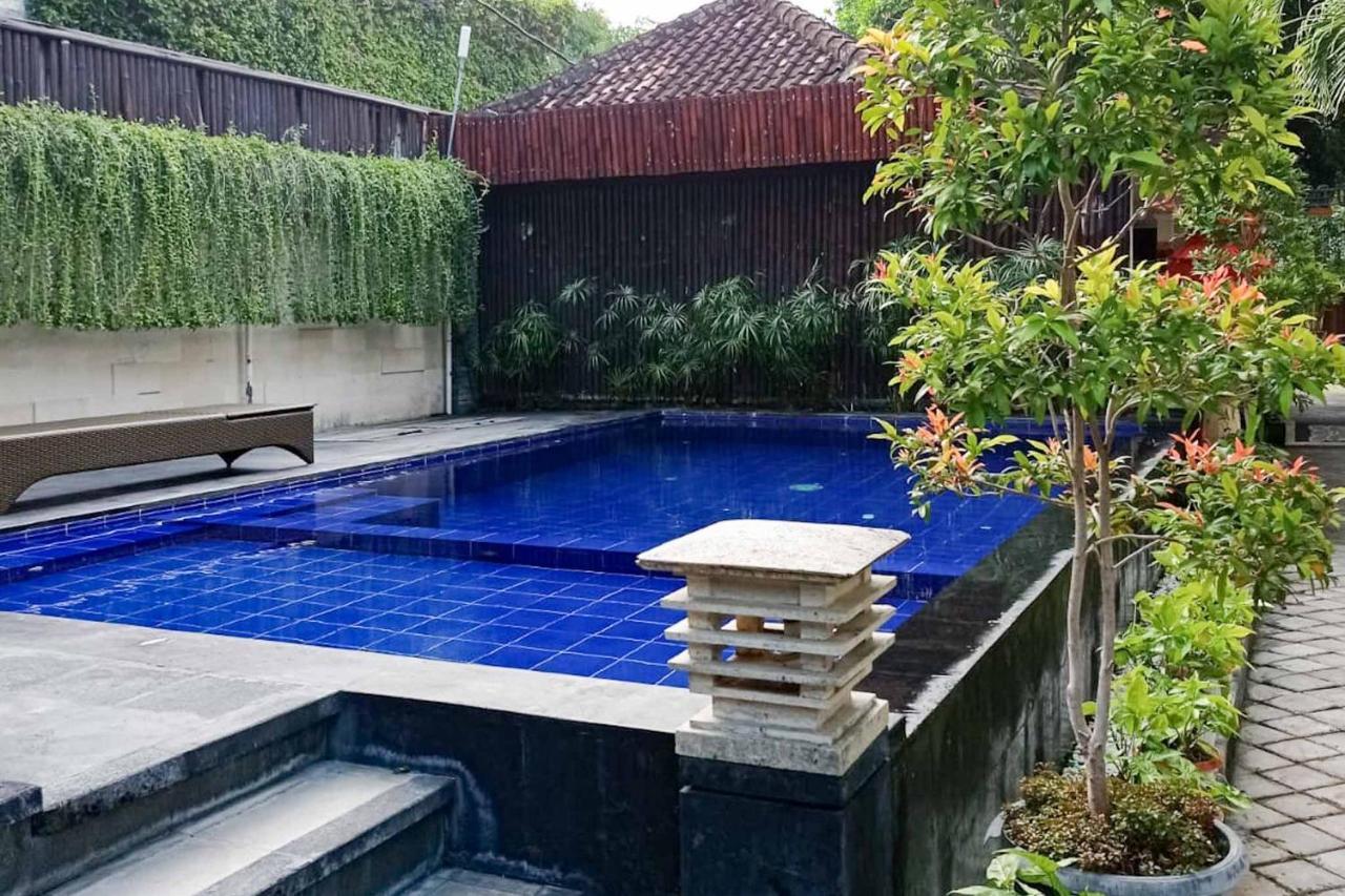 فندق D'Kubu Daje Bali Redpartner كوتا المظهر الخارجي الصورة